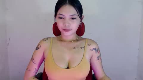 Snapshot of ate_girlxx chatting on 05.14.26 ate_girlxx online show from 05.14.26