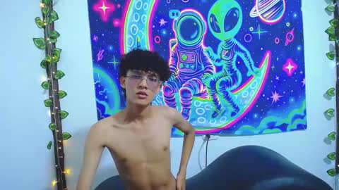 Snapshot of atena_hot29 chatting on 12.02.25 atena_hot29 online show from 12.02.25