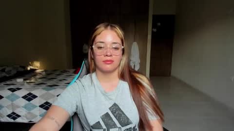 atenas online show from 03.12.25