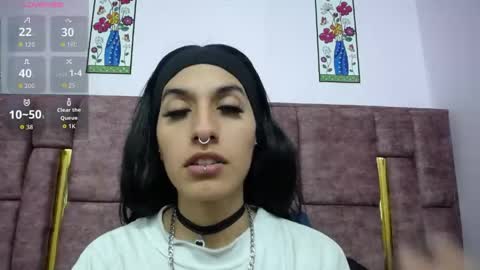 Snapshot of atenea_420 chatting on 04.15.26 COLOMBIA online show from 04.15.26