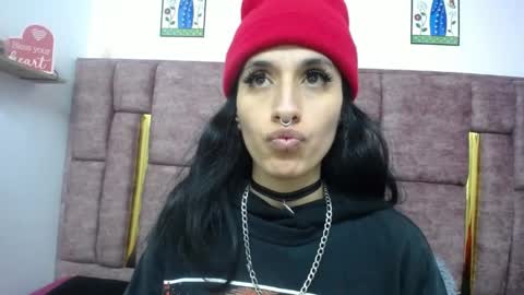 Snapshot of atenea_420 chatting on 04.21.26 COLOMBIA online show from 04.21.26