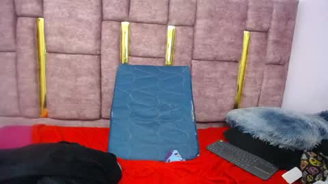 Snapshot of atenea_420 chatting on 04.23.26 COLOMBIA online show from 04.23.26