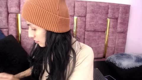Snapshot of atenea_420 chatting on 05.21.26 COLOMBIA online show from 05.21.26