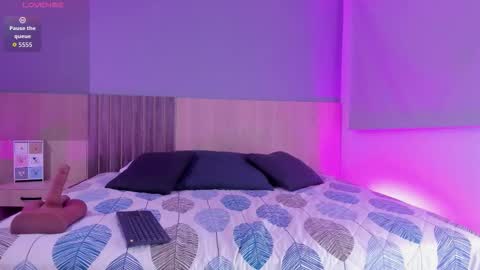 Atenea online show from 12.17.25