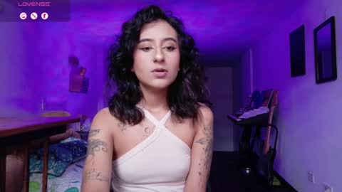 Atenea online show from 11.25.25