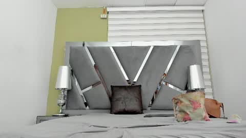 Snapshot of atenea_sexxx chatting on 07.17.26 atenea online show from 07.17.26