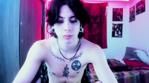 Snapshot of atheneoo_ chatting on 12.24.24 athenauwu online show from 12.24.24