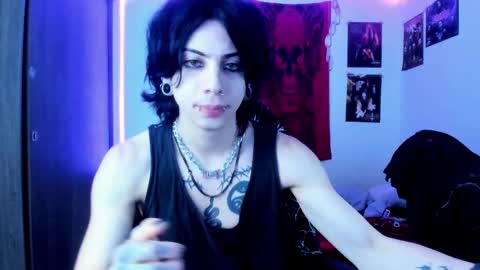 Snapshot of atheneoo_ chatting on 02.20.25 athenauwu online show from 02.20.25