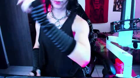 Snapshot of atheneoo_ chatting on 11.17.25 athenauwu online show from 11.17.25