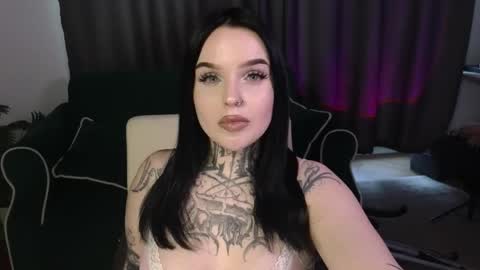 online every day between 10am-23pm online show from 03.08.26