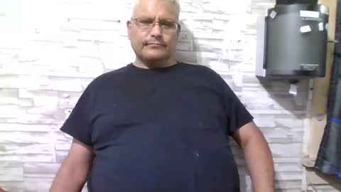 A online show from 04.08.26