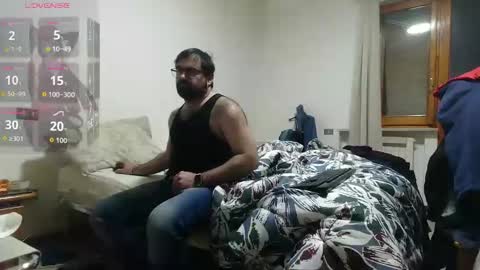 Snapshot of attila85 chatting on 04.07.26 Bleakw85 online show from 04.07.26