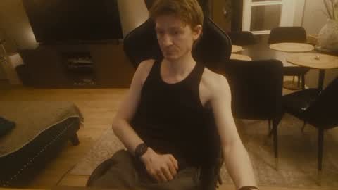 Max Powers online show from 02.08.25