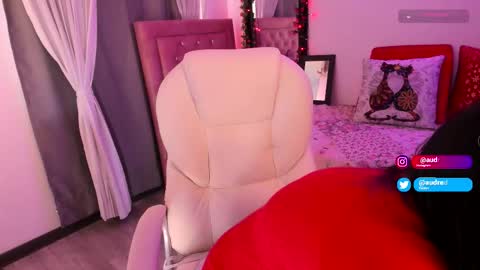 Andrea online show from 12.04.25