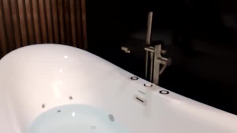 Miss Audrey online show from 02.06.25