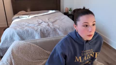 Miss Audrey online show from 02.27.25