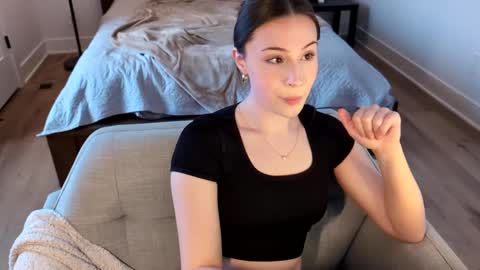 Miss Audrey online show from 03.10.25