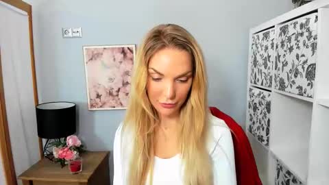 AulloraSensual online show from 12.22.24