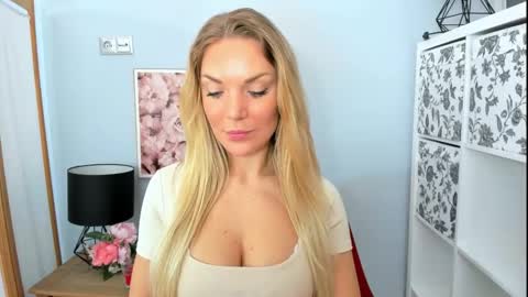 AulloraSensual online show from 02.24.25