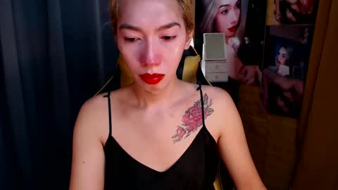 Miss awra online show from 02.11.25