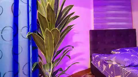 Snapshot of auralis_lux chatting on 06.11.26 auralis_lux online show from 06.11.26