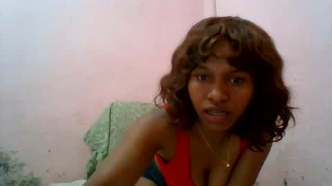 Snapshot of aurelia107 chatting on 06.11.26 aurelia107 online show from 06.11.26
