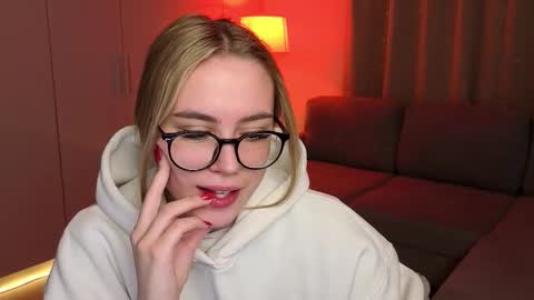 Snapshot of aurelia_voss chatting on 02.19.26 aurelia_voss online show from 02.19.26