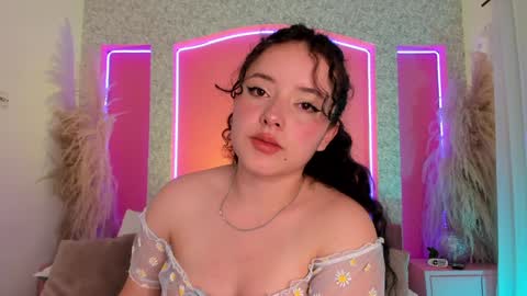 Aurora online show from 12.06.24