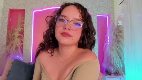 Aurora online show from 01.17.25