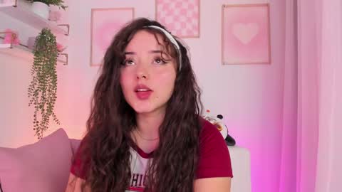 Aurora online show from 02.07.25