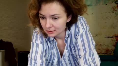 Snapshot of aurora_borealiss chatting on 04.13.26 Aurora online show from 04.13.26
