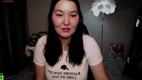 Snapshot of aurora_briggs chatting on 07.15.26 Camila online show from 07.15.26