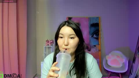 Snapshot of aurora_briggs chatting on 07.27.26 Camila online show from 07.27.26