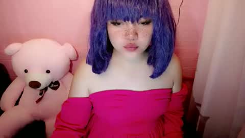 cute online show from 12.20.25