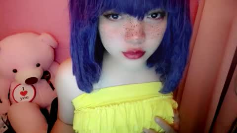 cute online show from 05.24.26
