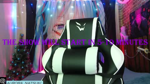 AURORA NATSUKI online show from 01.04.25
