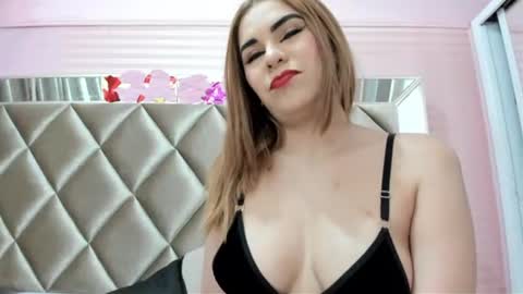Snapshot of aurora_rossii chatting on 06.11.26 aurora_rossii online show from 06.11.26
