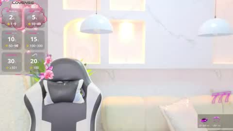 Snapshot of aurora_tp chatting on 02.19.26 AURORA online show from 02.19.26