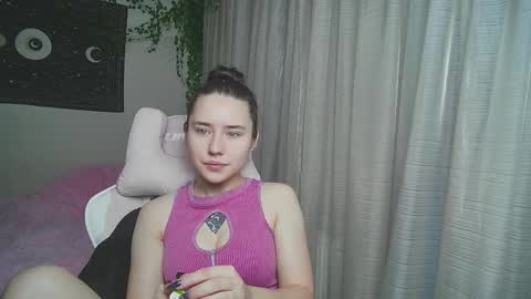 Snapshot of aurora_worker chatting on 09.14.25 Aurora online show from 09.14.25