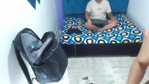 Snapshot of auroragonzalescm101 chatting on 10.23.25 Eimmy and Thomas online show from 10.23.25