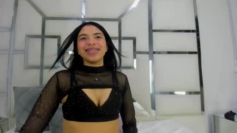 aurorahoney32 online show from 05.12.26