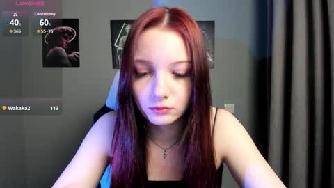 Snapshot of aurorakanie chatting on 03.18.26 aurorakanie online show from 03.18.26