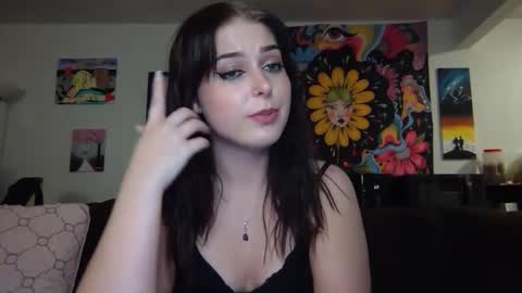 auroralightz1 online show from 09.24.25