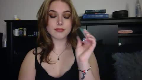 auroralightz1 online show from 02.25.26