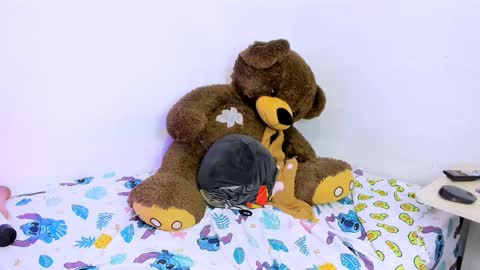 INSTAGRAM AURORA MCRY online show from 02.01.25