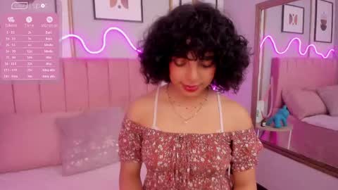 Mariana  online show from 05.12.26