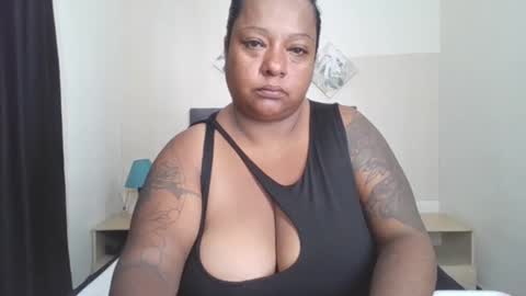 Aurora online show from 09.12.25