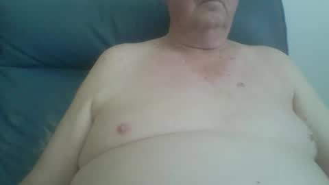 Snapshot of aussie1955 chatting on 03.17.26 aussie1955 online show from 03.17.26