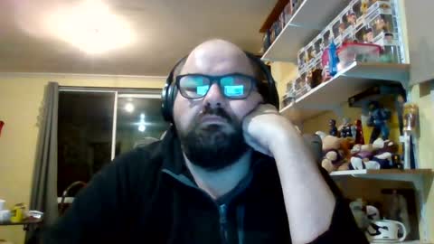 Snapshot of aussie_big_fella chatting on 07.18.26 Aaron Matthews online show from 07.18.26