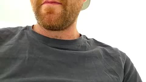 aussie_dadbod10 online show from 12.22.25